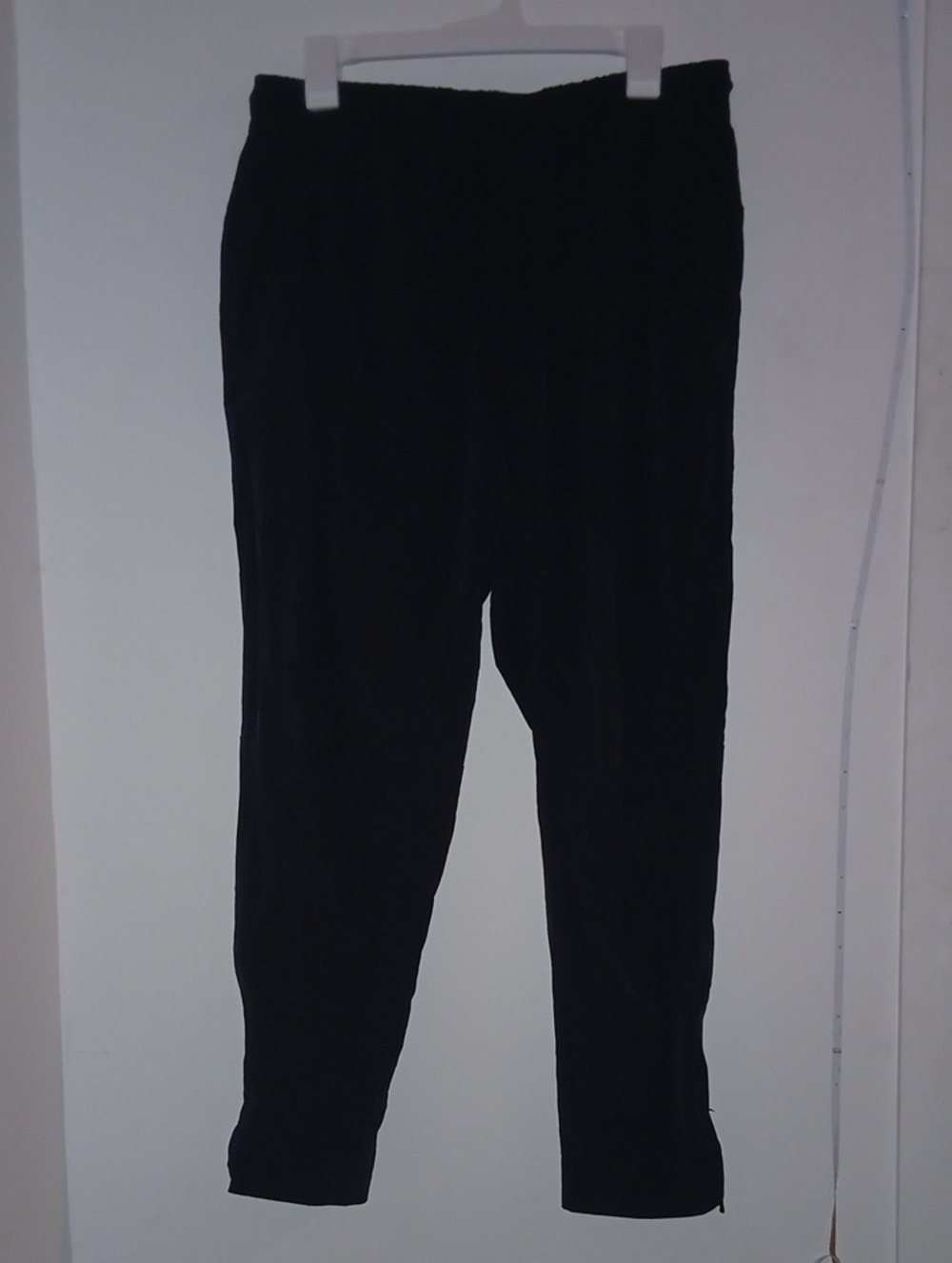 Nike Dri-fit Men Pants Zip Pockets Ankel Zip At Bottom Size L